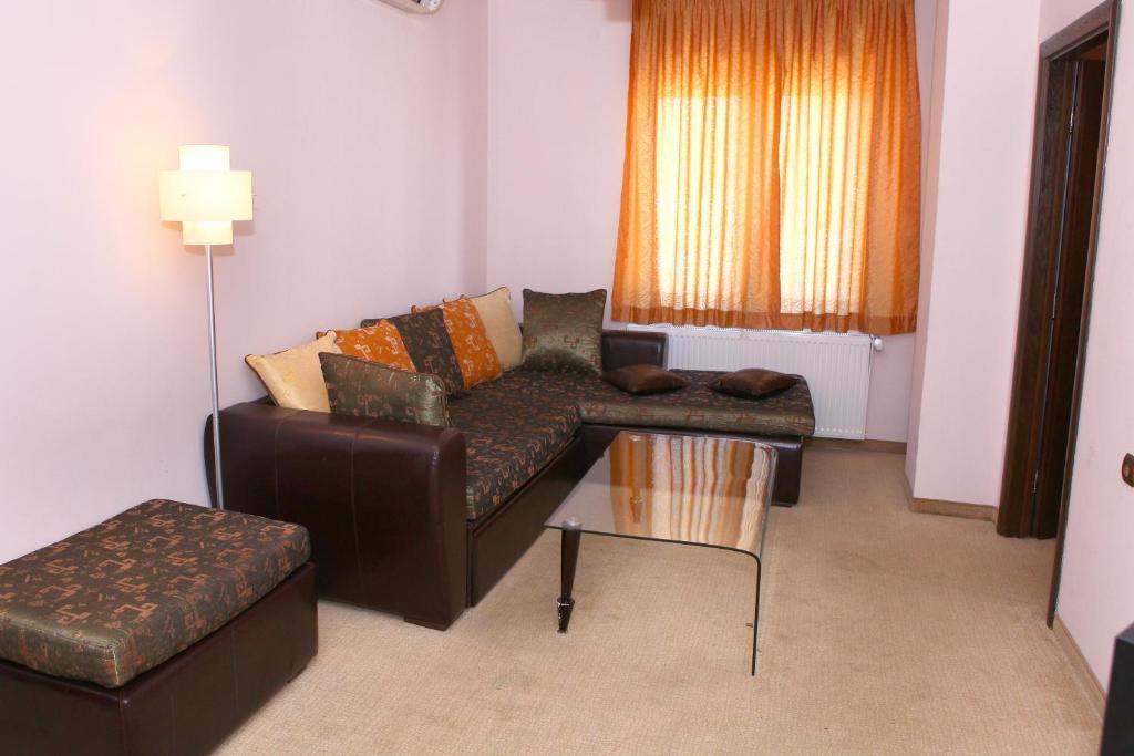 Hotel Finix サンダンスキ 部屋 写真